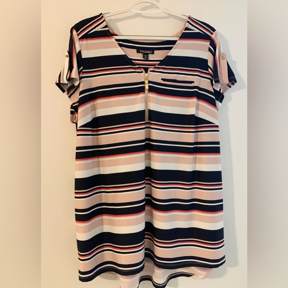 Short sleep top with embellishments